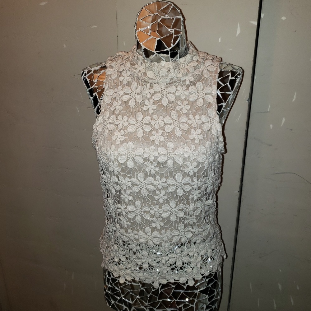 Avec lace top